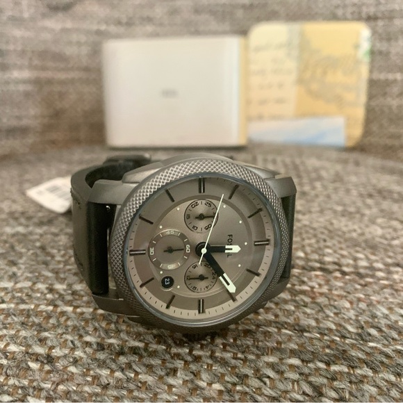 Fossil NWT Machine Chronograph Black and Silver Men's Watch, Leather Band - Picture 2 of 4